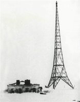 Ажурная метеллическая радиомачта полярной станции Югорский Шар : db7df7e34eaa.jpg