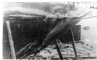 Повреждённый эсминец пр.7 «Разъярённый». Северный флот, 1943 год. : ф2.jpg