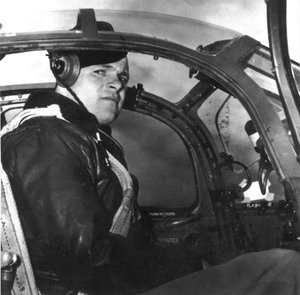  Russian P-39 pilot_thm.jpg