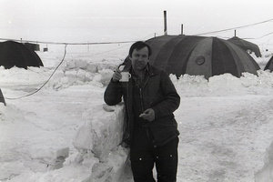  Николай Коломиец пилот-инструктор,комсомольский вожак и хороший человек! (Виктор Иост).jpg