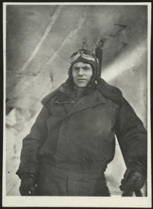  Пилот Михаил Васильевич Карабанов. 1930-е гг. ГАМО. Ф. Р-1279. Оп. 1. Д. 13. Л. 49.jpg
