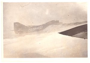  Самолёт в пурге Н-227 001.jpg