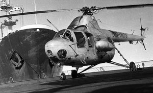  Ленинград выводит дэПенжина-май1966-4-фото Садовникова ЮН.jpg