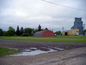  quonset_1.jpg